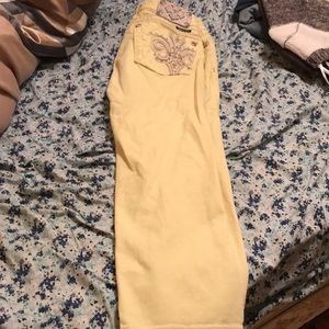 Miss meCuffed Capri